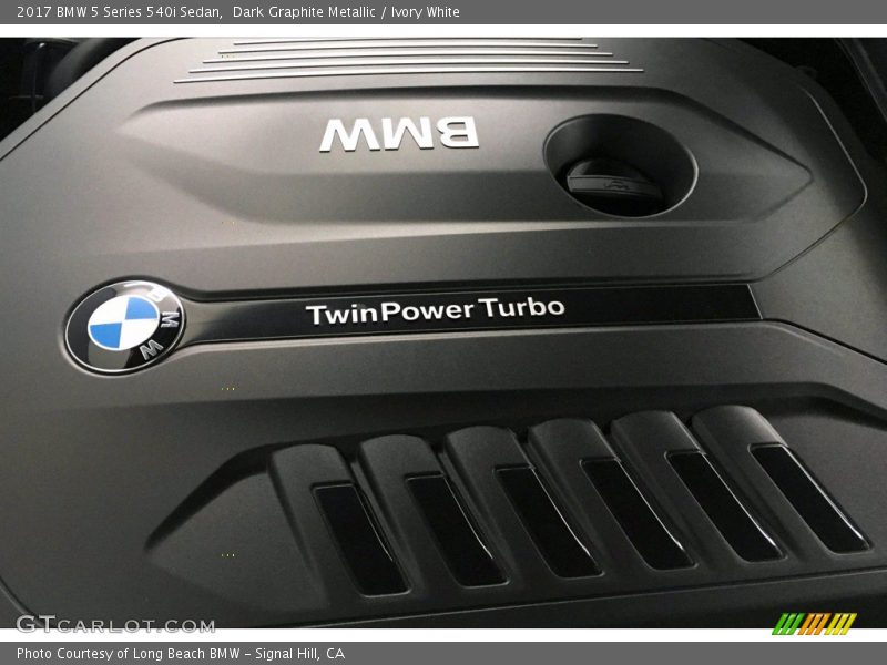 Dark Graphite Metallic / Ivory White 2017 BMW 5 Series 540i Sedan