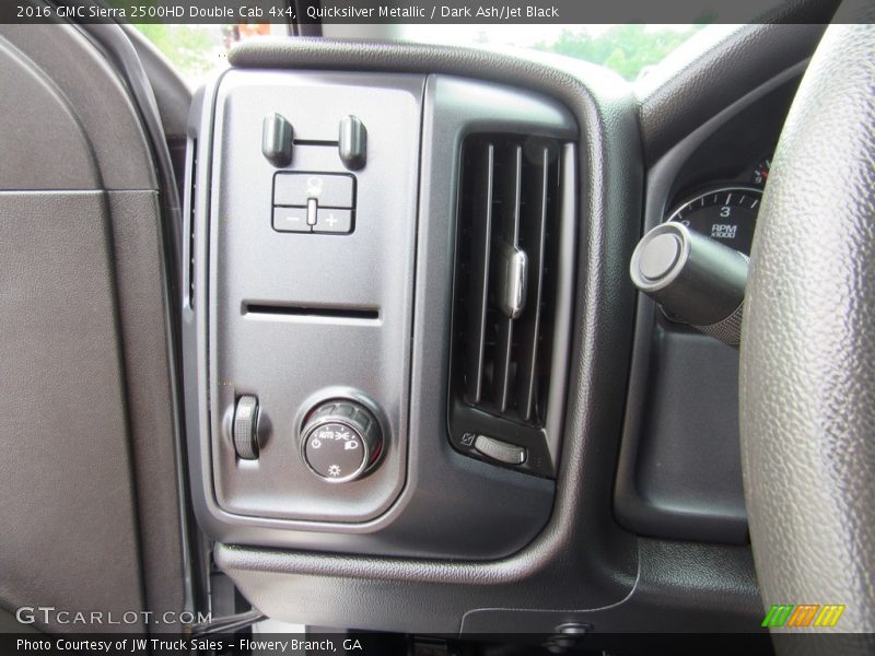 Controls of 2016 Sierra 2500HD Double Cab 4x4