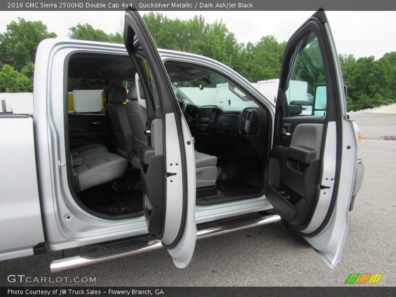Quicksilver Metallic / Dark Ash/Jet Black 2016 GMC Sierra 2500HD Double Cab 4x4