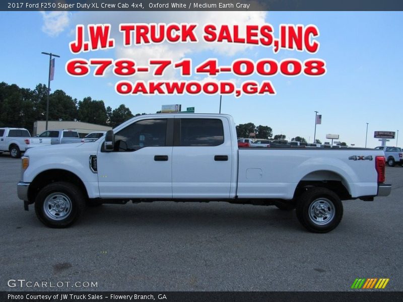 Oxford White / Medium Earth Gray 2017 Ford F250 Super Duty XL Crew Cab 4x4