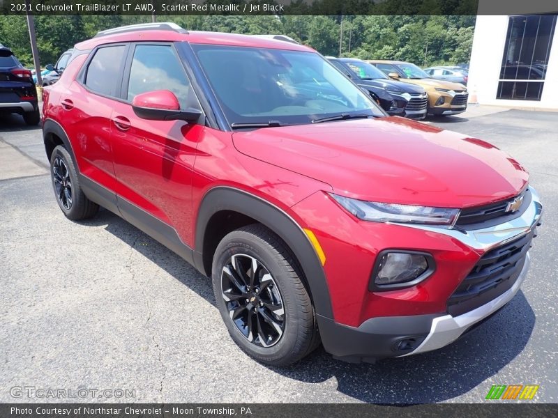 Front 3/4 View of 2021 TrailBlazer LT AWD