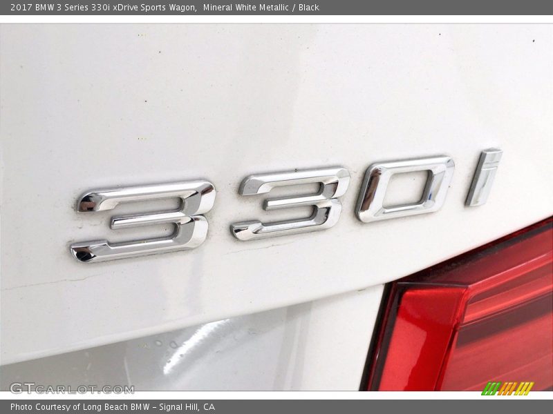  2017 3 Series 330i xDrive Sports Wagon Logo