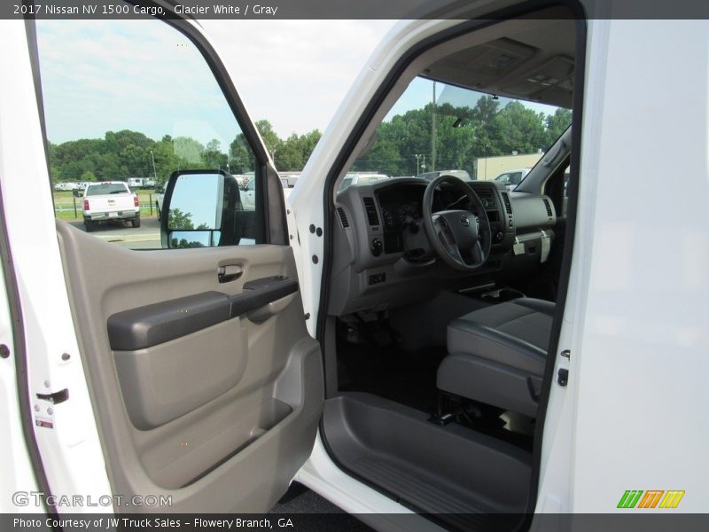 Glacier White / Gray 2017 Nissan NV 1500 Cargo