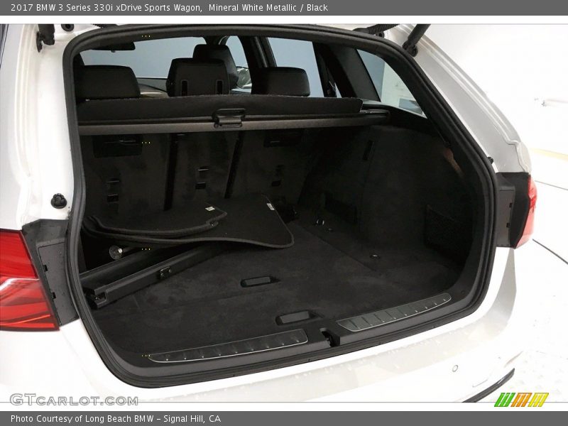  2017 3 Series 330i xDrive Sports Wagon Trunk