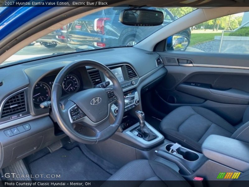 Electric Blue / Black 2017 Hyundai Elantra Value Edition