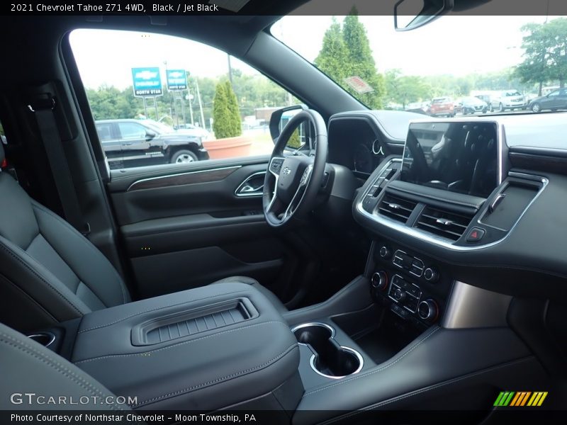 Front Seat of 2021 Tahoe Z71 4WD