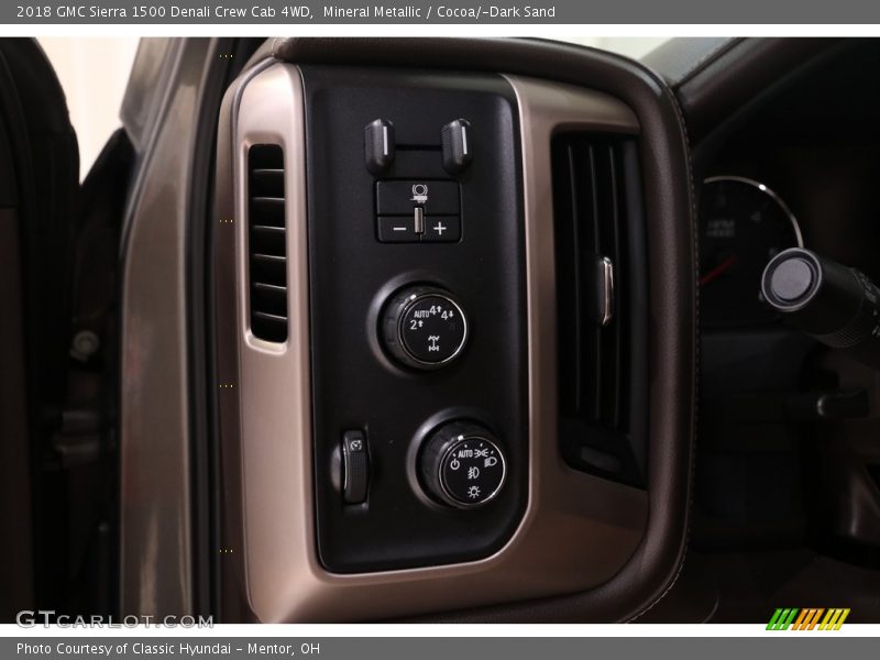 Controls of 2018 Sierra 1500 Denali Crew Cab 4WD