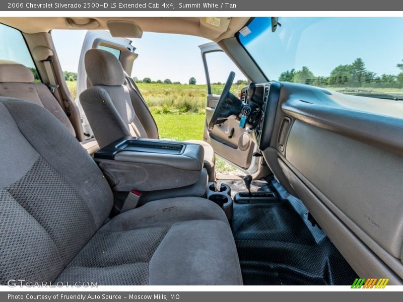 Summit White / Tan 2006 Chevrolet Silverado 2500HD LS Extended Cab 4x4