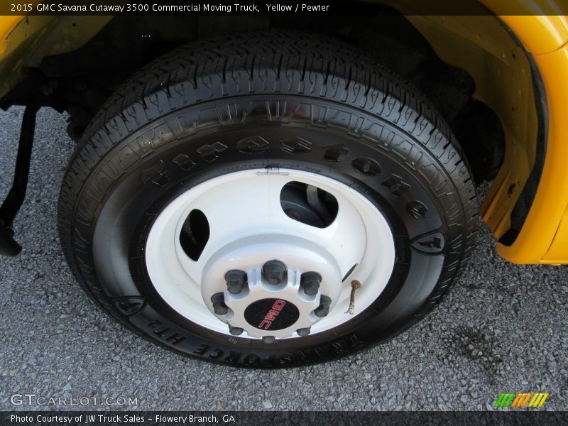  2015 Savana Cutaway 3500 Commercial Moving Truck Wheel