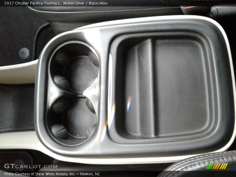 Molten Silver / Black/Alloy 2017 Chrysler Pacifica Touring L