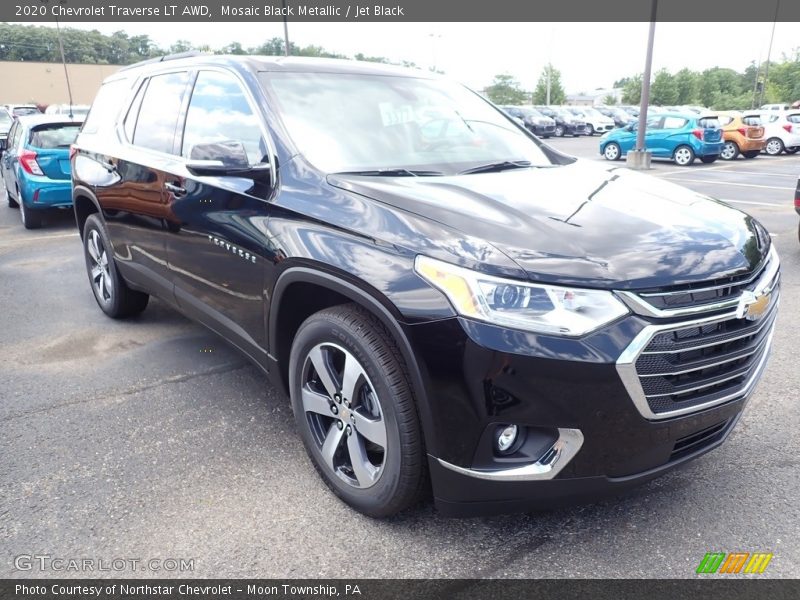 Mosaic Black Metallic / Jet Black 2020 Chevrolet Traverse LT AWD