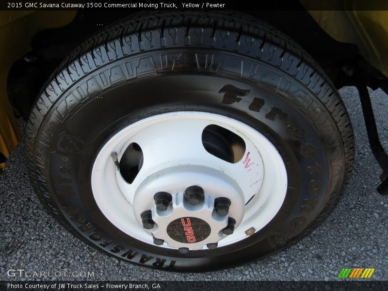  2015 Savana Cutaway 3500 Commercial Moving Truck Wheel