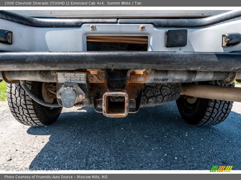 Summit White / Tan 2006 Chevrolet Silverado 2500HD LS Extended Cab 4x4