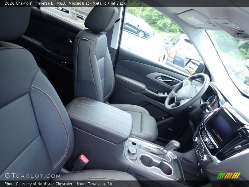 Mosaic Black Metallic / Jet Black 2020 Chevrolet Traverse LT AWD
