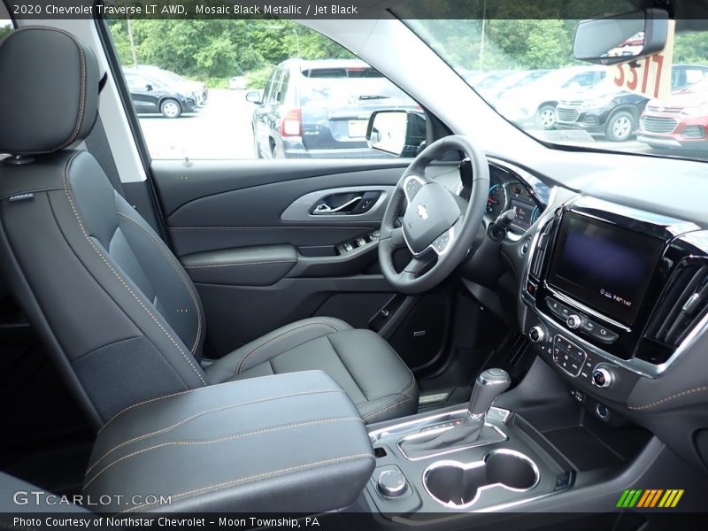 Mosaic Black Metallic / Jet Black 2020 Chevrolet Traverse LT AWD
