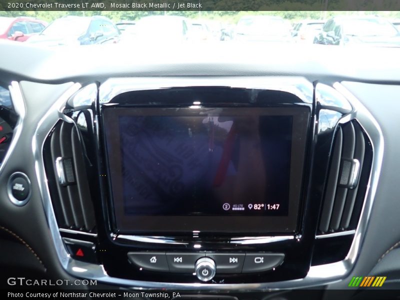 Mosaic Black Metallic / Jet Black 2020 Chevrolet Traverse LT AWD