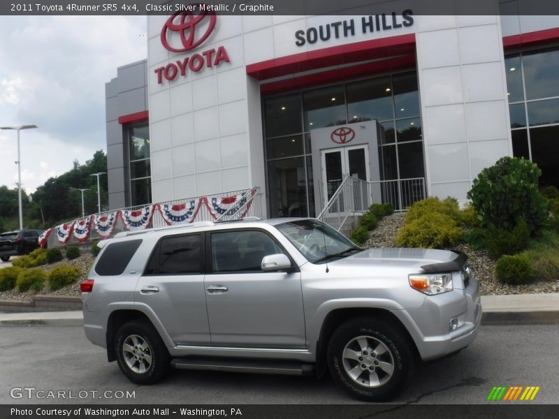 Classic Silver Metallic / Graphite 2011 Toyota 4Runner SR5 4x4