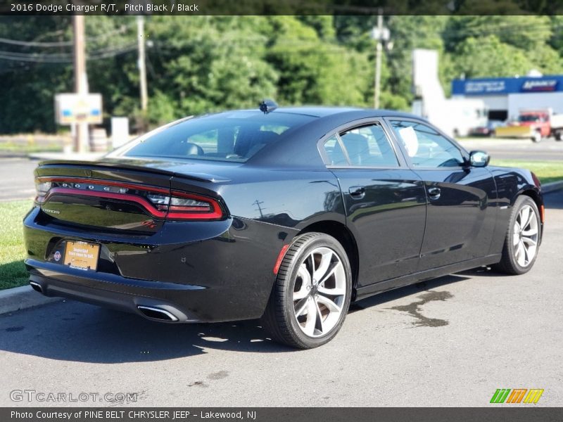 Pitch Black / Black 2016 Dodge Charger R/T