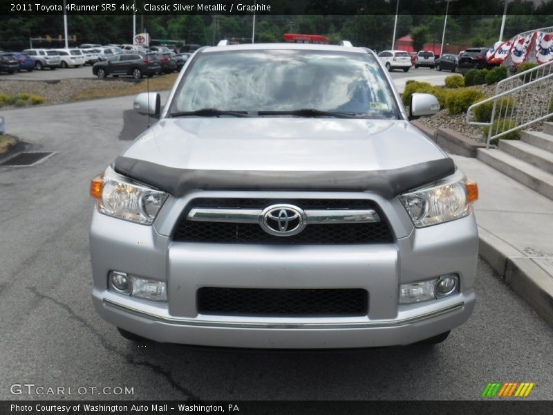 Classic Silver Metallic / Graphite 2011 Toyota 4Runner SR5 4x4