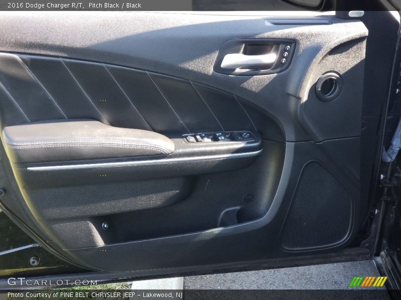 Pitch Black / Black 2016 Dodge Charger R/T