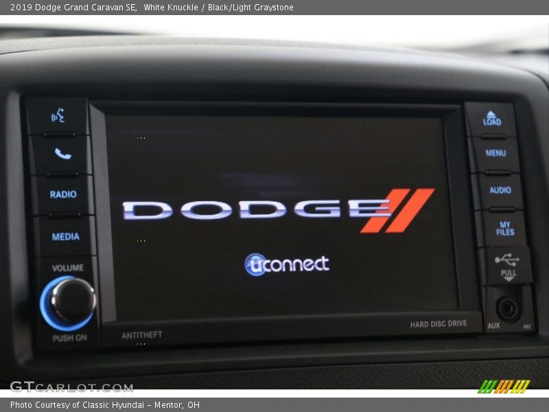 White Knuckle / Black/Light Graystone 2019 Dodge Grand Caravan SE