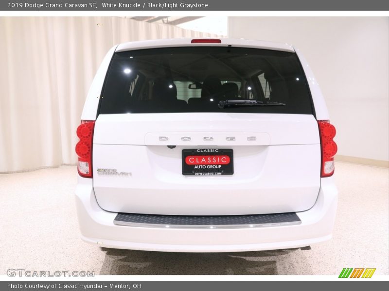 White Knuckle / Black/Light Graystone 2019 Dodge Grand Caravan SE