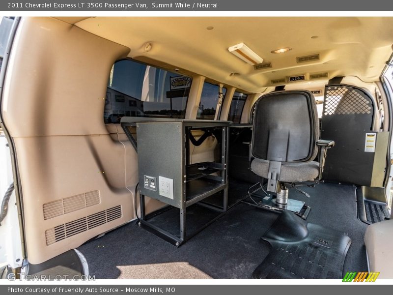 Summit White / Neutral 2011 Chevrolet Express LT 3500 Passenger Van