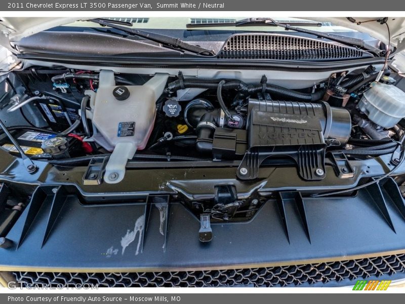 Summit White / Neutral 2011 Chevrolet Express LT 3500 Passenger Van