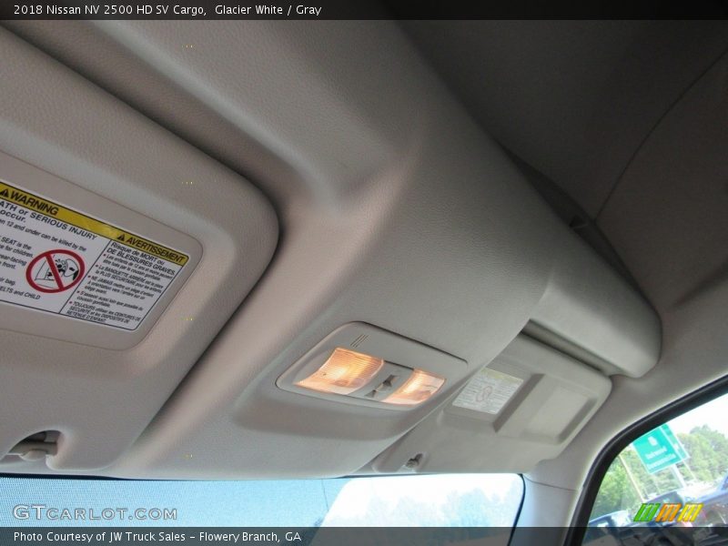 Glacier White / Gray 2018 Nissan NV 2500 HD SV Cargo