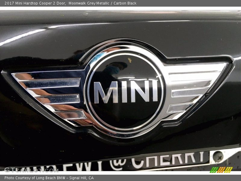Moonwalk Grey Metallic / Carbon Black 2017 Mini Hardtop Cooper 2 Door