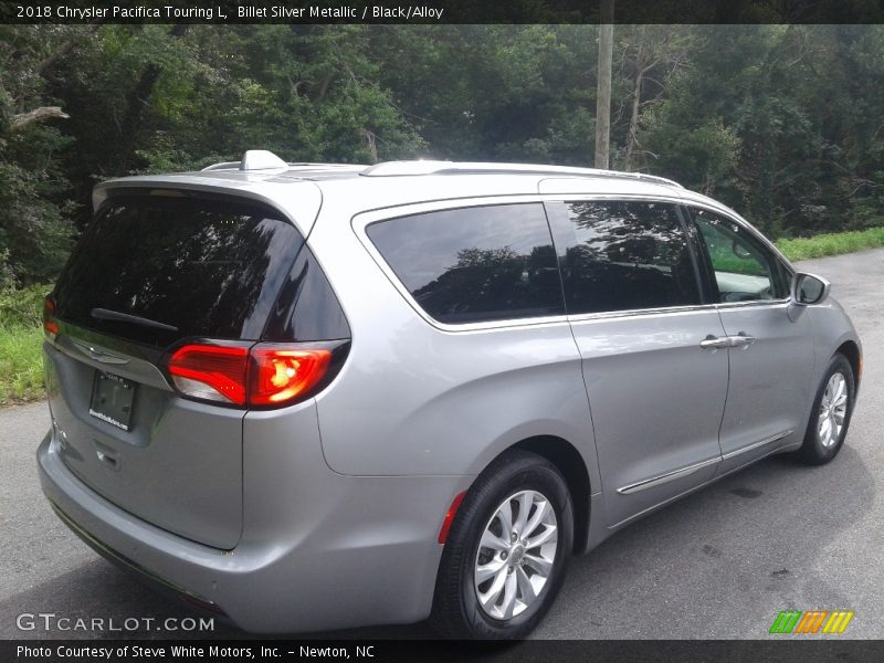 Billet Silver Metallic / Black/Alloy 2018 Chrysler Pacifica Touring L