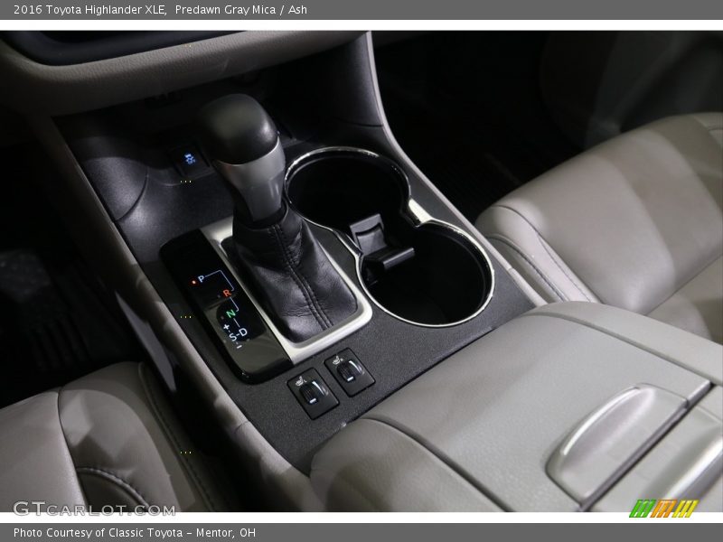 Predawn Gray Mica / Ash 2016 Toyota Highlander XLE