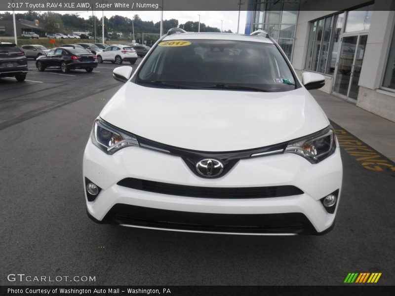 Super White / Nutmeg 2017 Toyota RAV4 XLE AWD