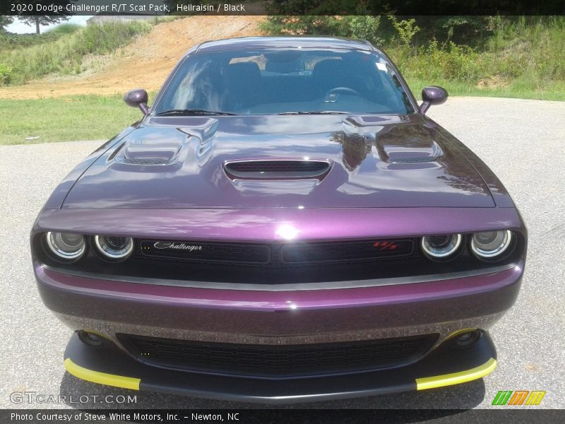 Hellraisin / Black 2020 Dodge Challenger R/T Scat Pack