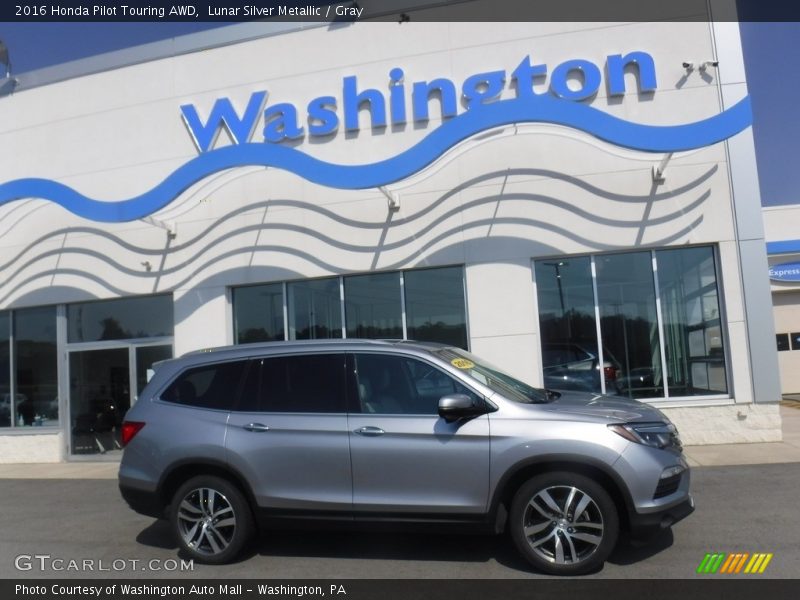 Lunar Silver Metallic / Gray 2016 Honda Pilot Touring AWD