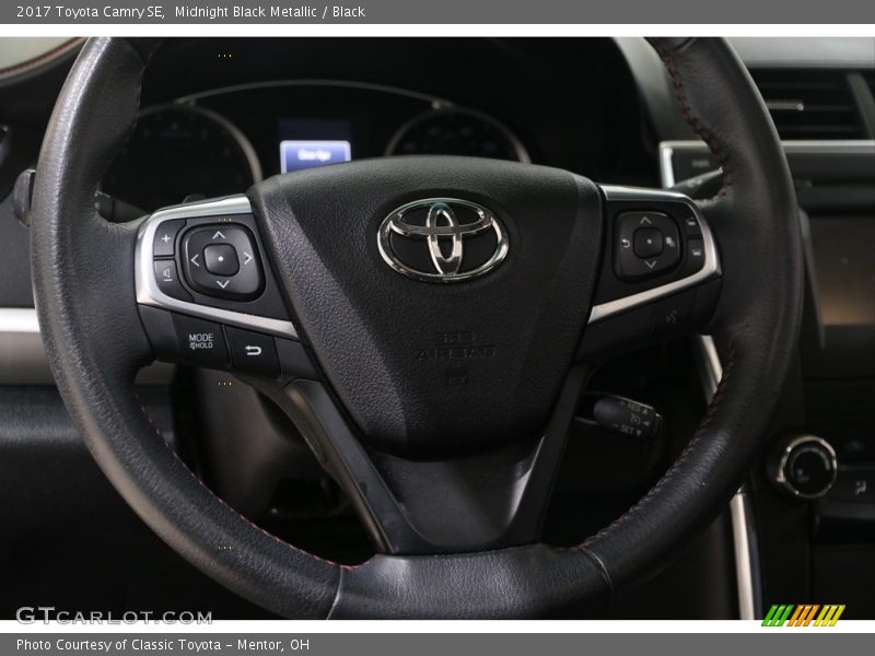 Midnight Black Metallic / Black 2017 Toyota Camry SE