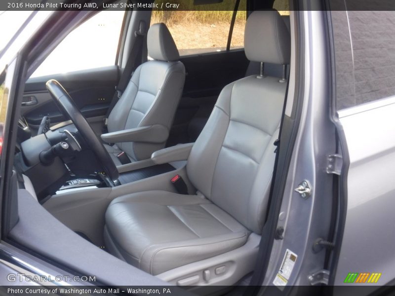 Front Seat of 2016 Pilot Touring AWD