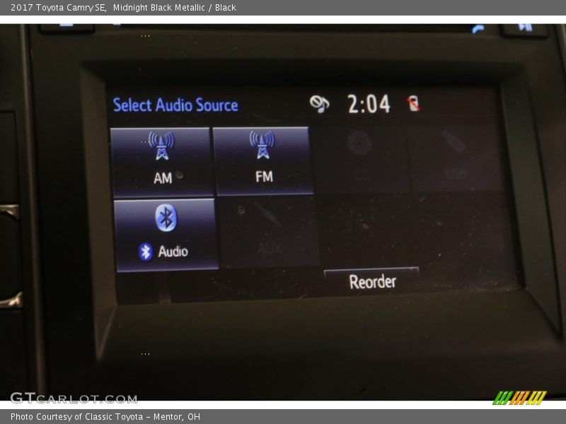 Midnight Black Metallic / Black 2017 Toyota Camry SE