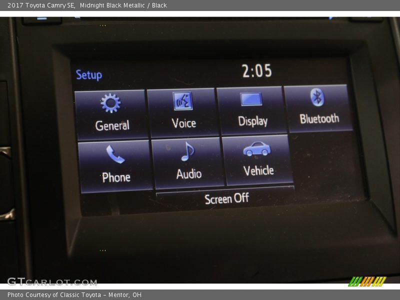 Midnight Black Metallic / Black 2017 Toyota Camry SE