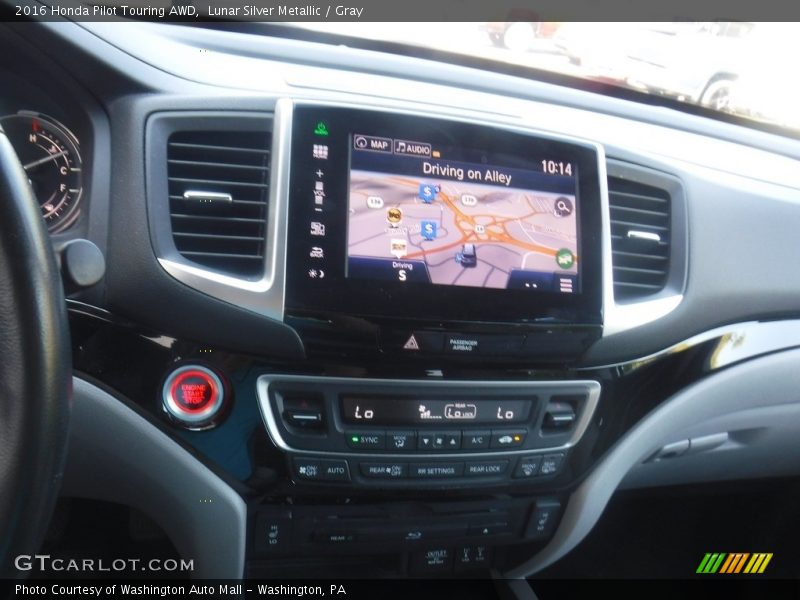 Lunar Silver Metallic / Gray 2016 Honda Pilot Touring AWD