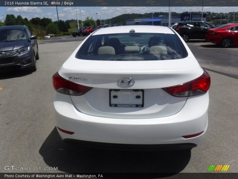 White / Beige 2016 Hyundai Elantra SE