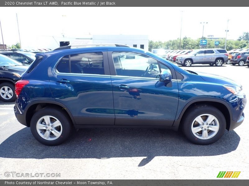 Pacific Blue Metallic / Jet Black 2020 Chevrolet Trax LT AWD