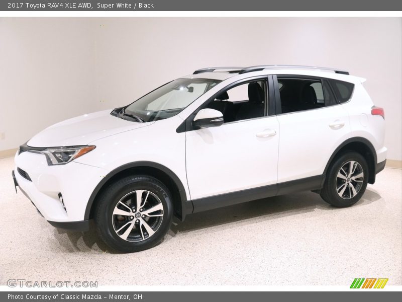 Super White / Black 2017 Toyota RAV4 XLE AWD