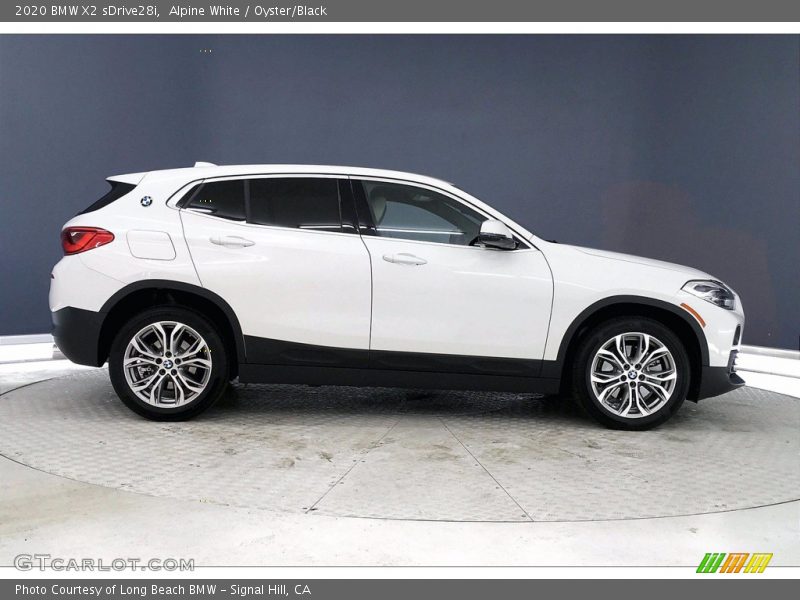 Alpine White / Oyster/Black 2020 BMW X2 sDrive28i