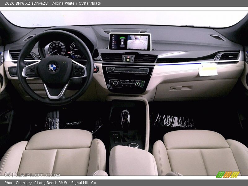 Alpine White / Oyster/Black 2020 BMW X2 sDrive28i