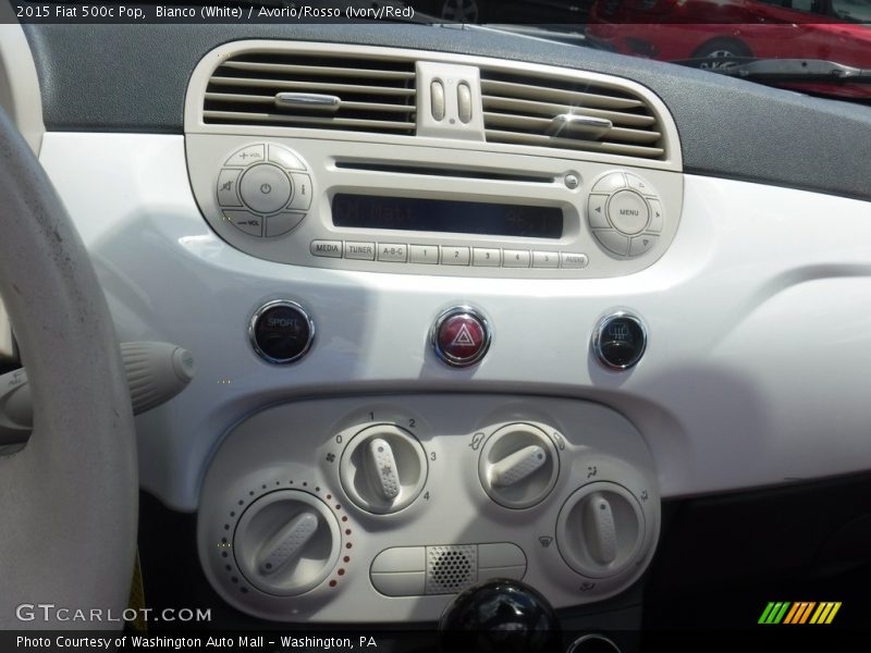 Bianco (White) / Avorio/Rosso (Ivory/Red) 2015 Fiat 500c Pop