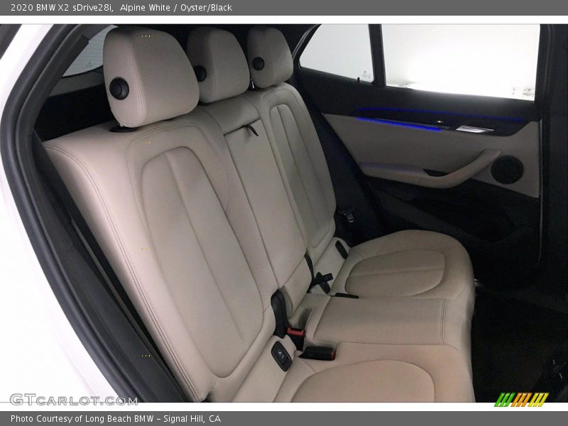 Alpine White / Oyster/Black 2020 BMW X2 sDrive28i
