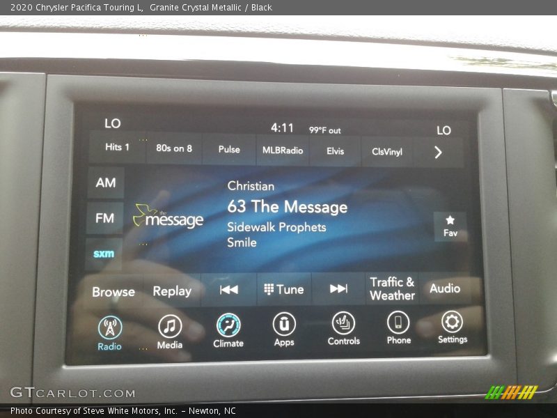 Granite Crystal Metallic / Black 2020 Chrysler Pacifica Touring L