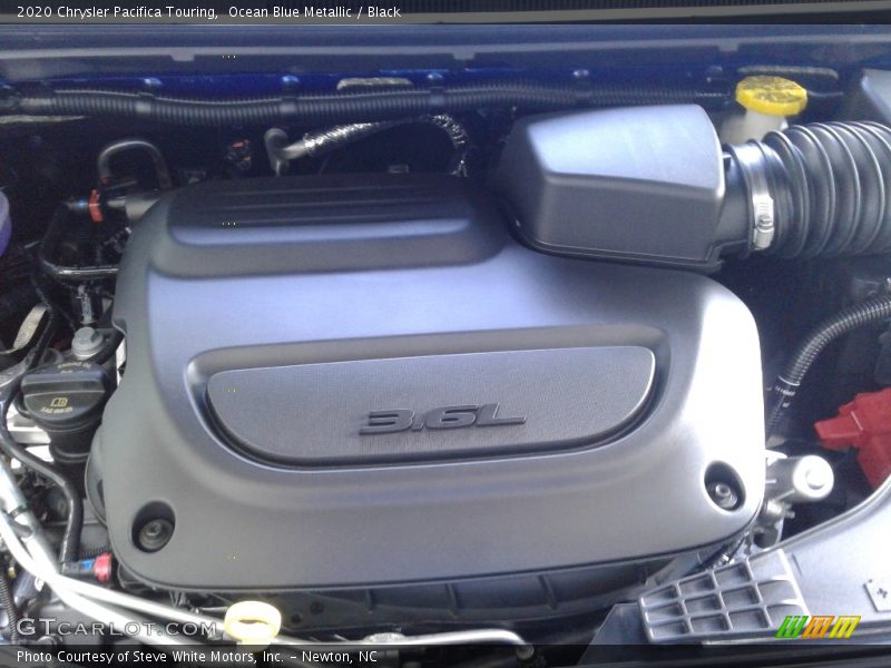 Ocean Blue Metallic / Black 2020 Chrysler Pacifica Touring