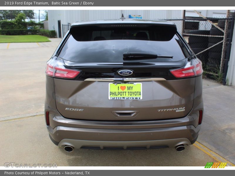 Baltic Sea Green / Ebony 2019 Ford Edge Titanium